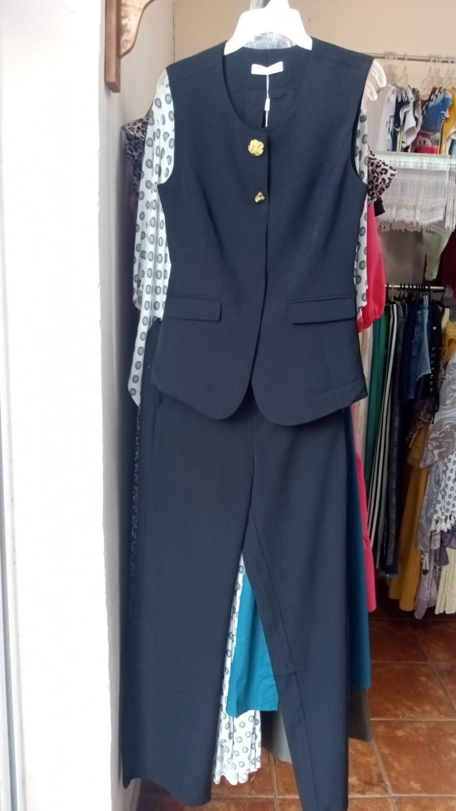 Conjunto Negro Importación Premium Largo Sin Manga