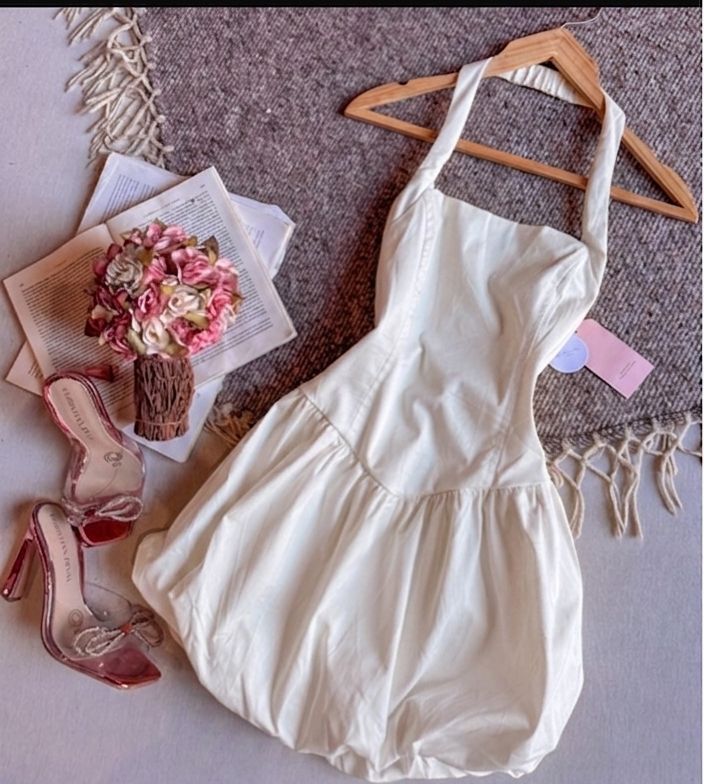 vestido blanco globo Vestido Blanco de la marca Importación Premium talla Corto con manga Halter