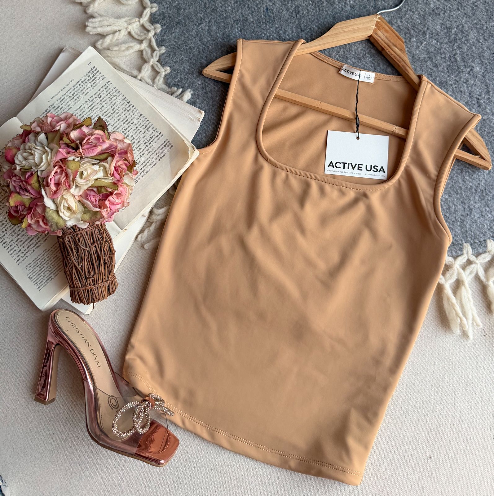 Blusa Cafe Active Usa Corta Escote Cuadrado