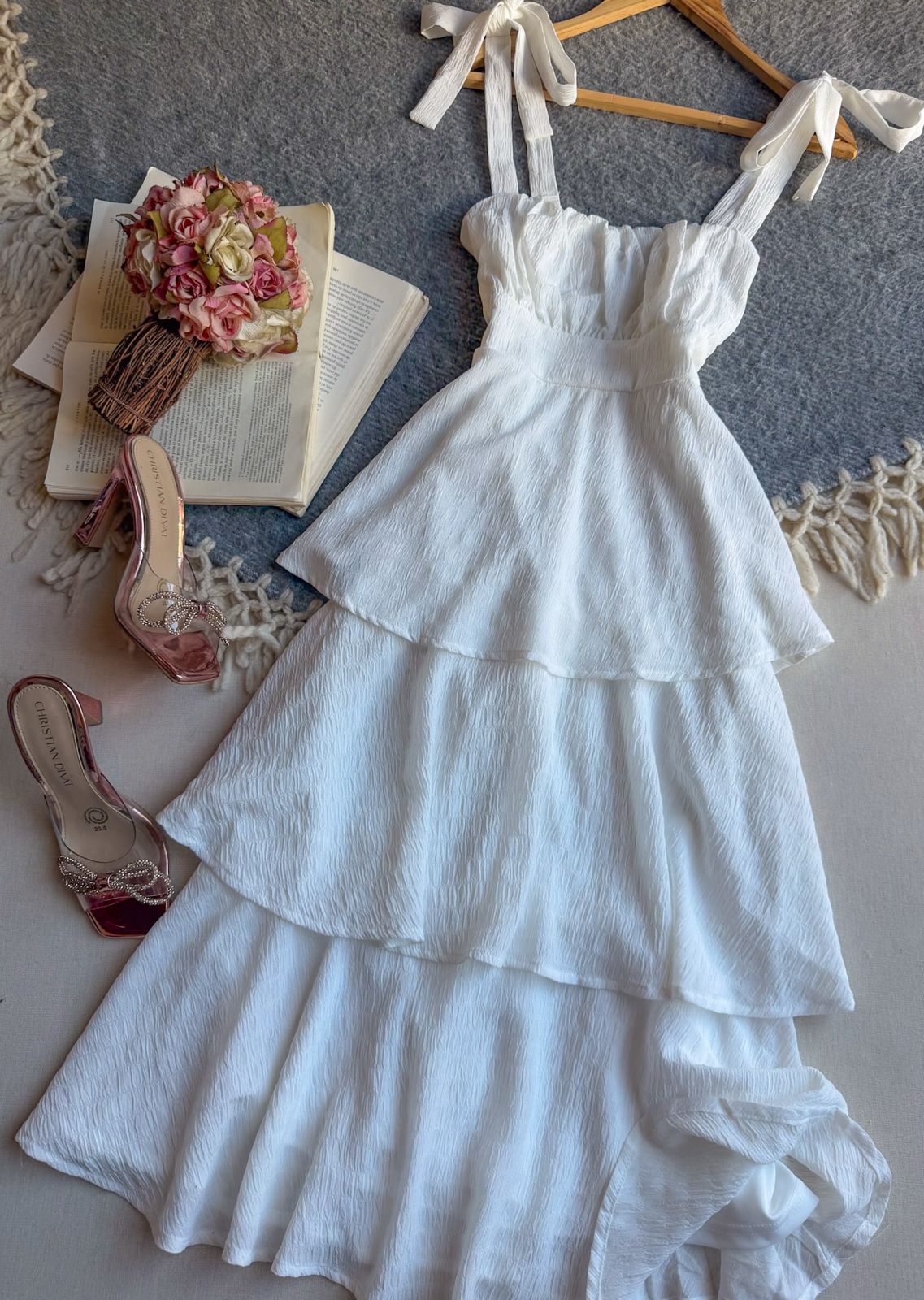 Vestido Blanco Blashe Midi Tirantes Con Capas