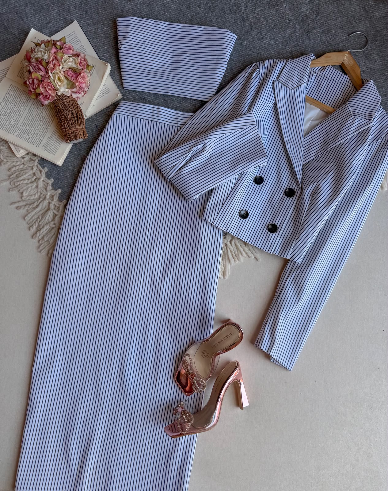 Conjunto Falda Blanco Importación Premium Con Blazer Y Top Rayas Negras