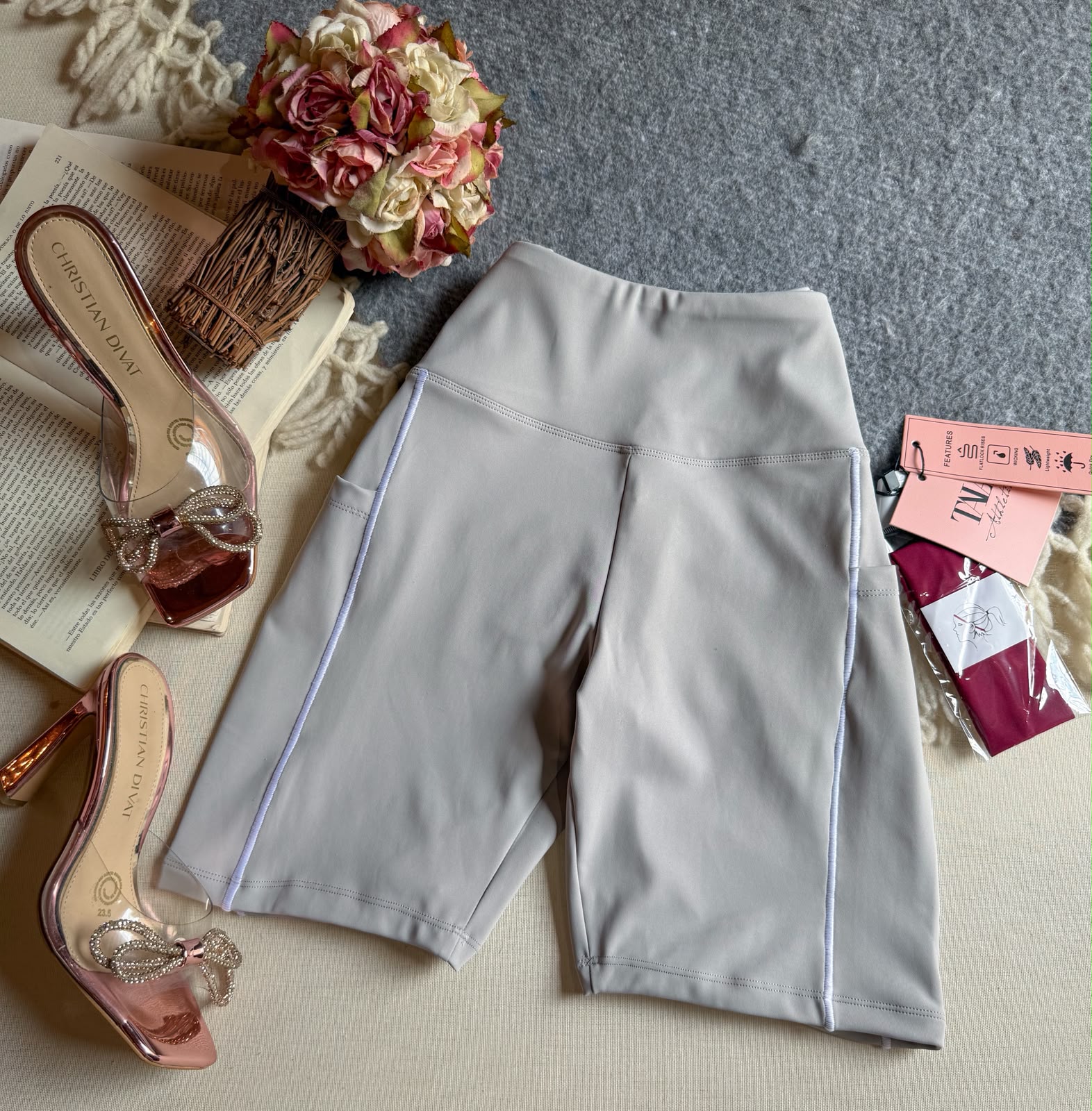 Biker Gris Tala Corto Deportivo 
