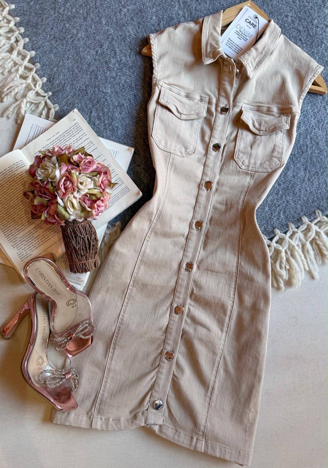 Vestido Beige love Love Tree Corto Sin Manga Demin De Botones Cuello De Camisa