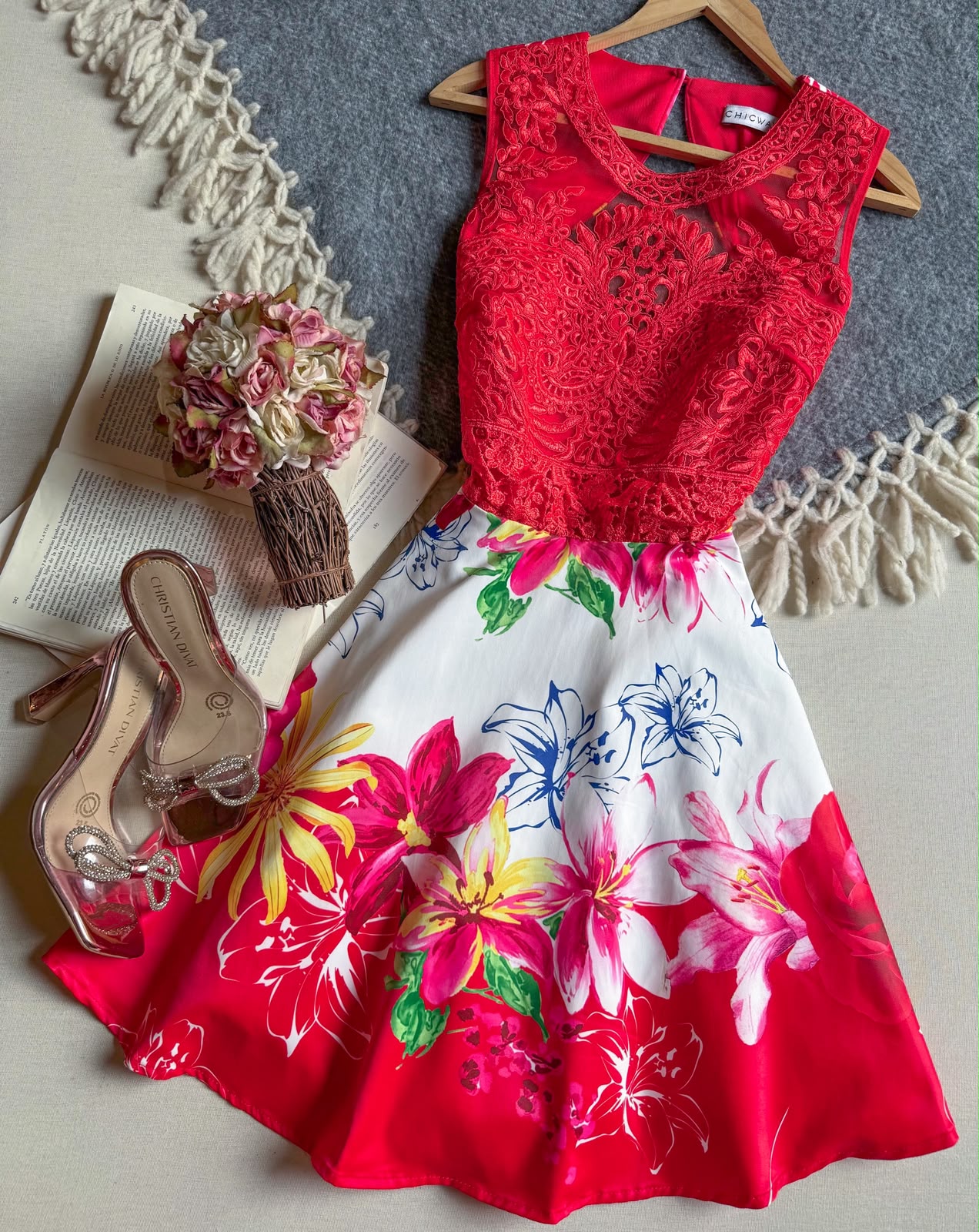 Vestido Rojo Chicways Corto Sin Manga Encaje En Pecho Y Flores