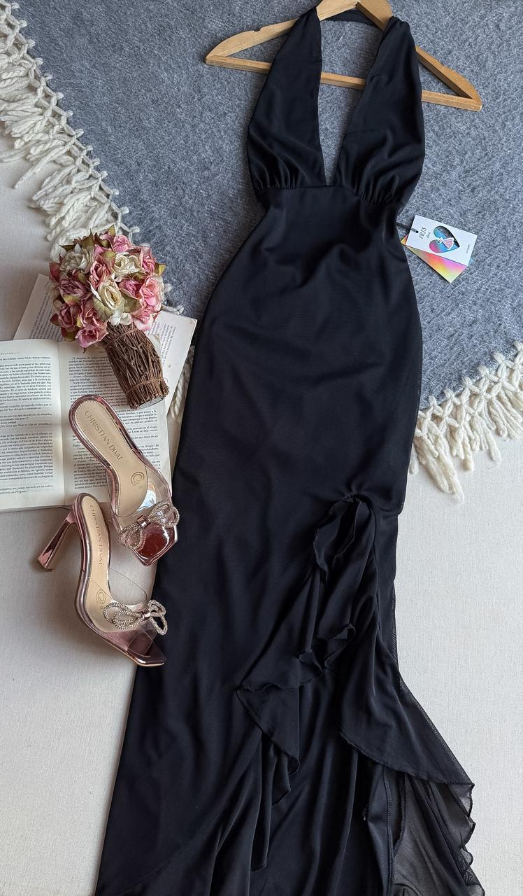 Vestido Negro Iris Largo Halter Abertura En Pierna Con Olanes Escoteb En Espalda