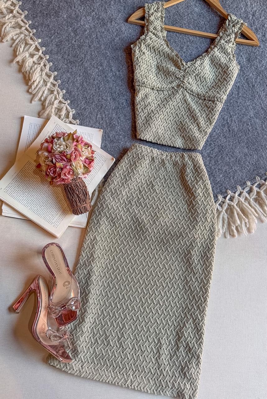 Conjunto Falda Verde Active Usa Midi Tirantes Bordado En Ziczac Tirantes Corrugados 