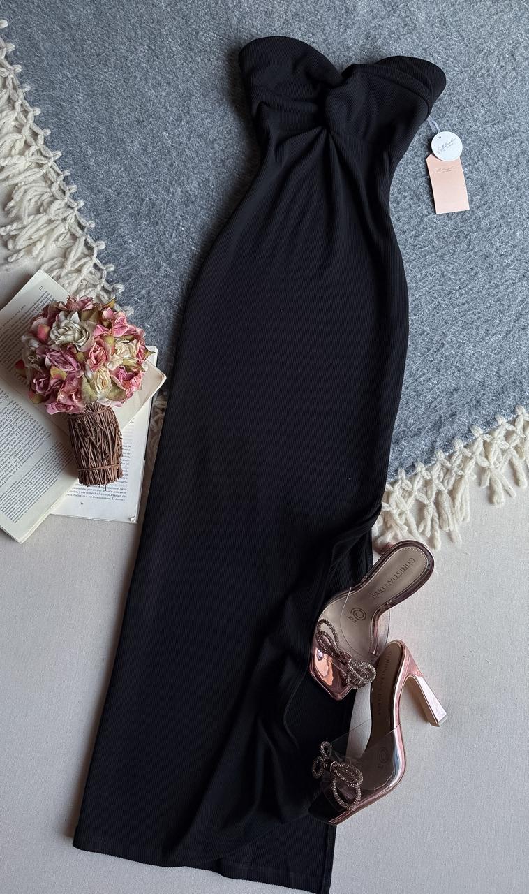 Vestido Negro Blashe Midi Straple Torcido En Pecho 