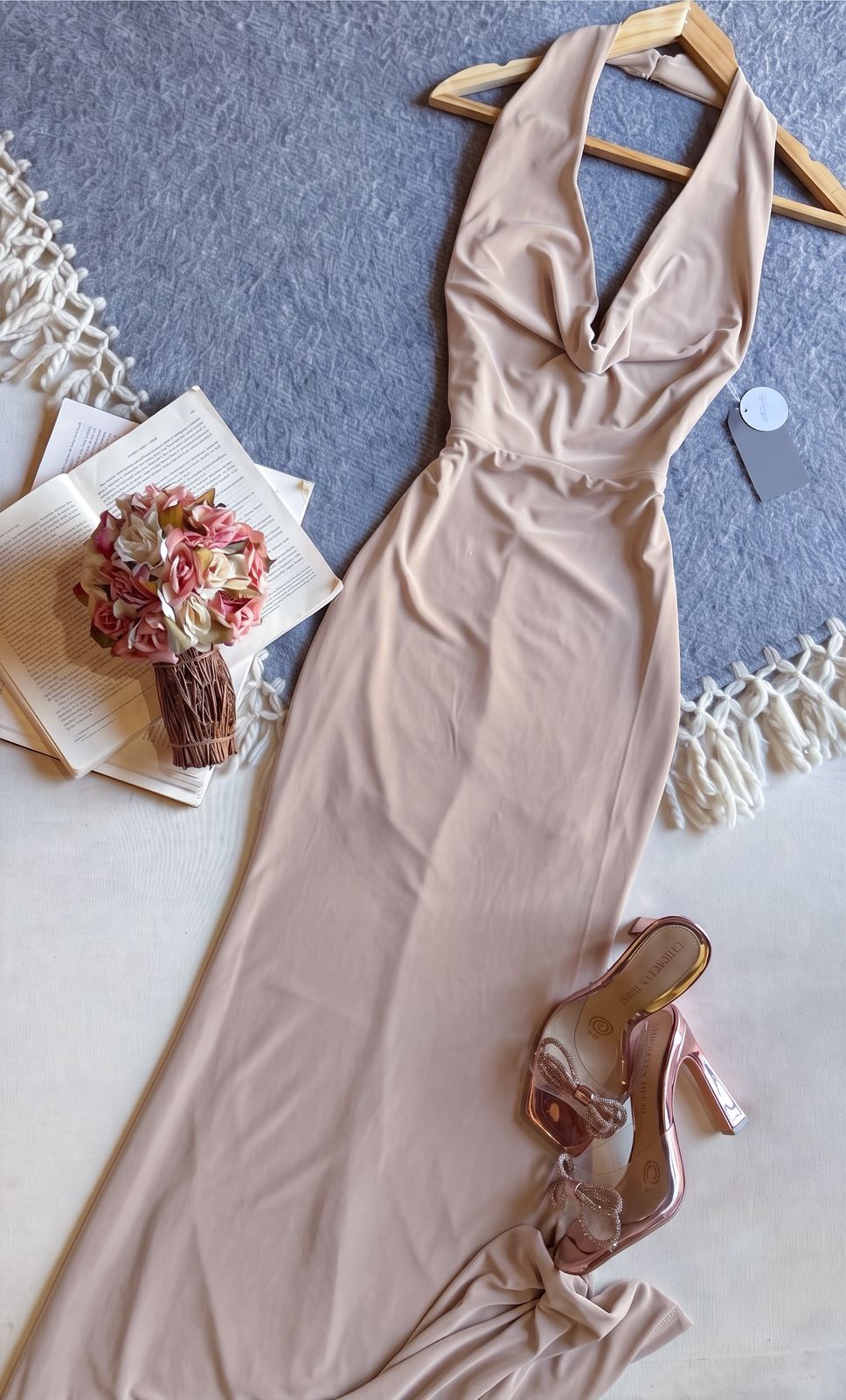 Vestido Beige Blashe Largo Halter Cuello Amaca