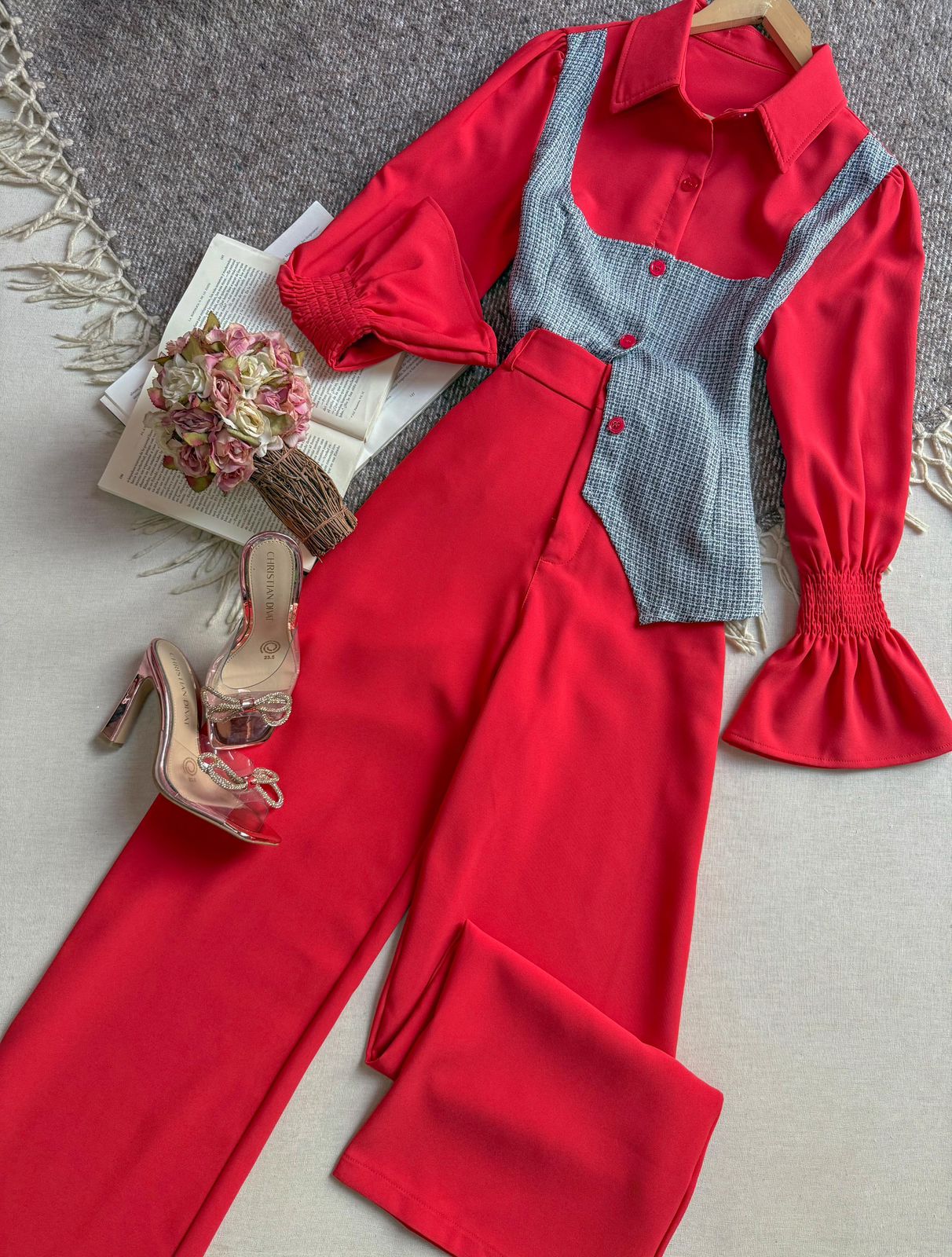Conjunto Pantalon Rojo Importación Premium Largo Manga Larga Chaleco Gris Simulado De Cuadritos