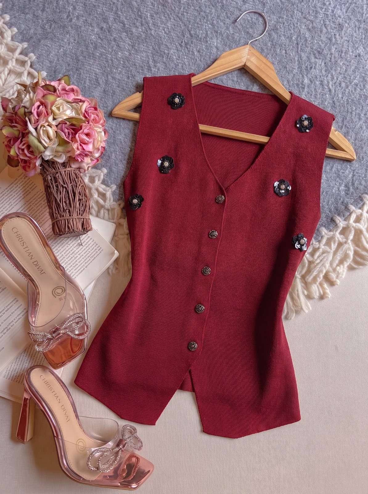 Blusa Rojo Importación Premium Largo Sin Manga De Botones Con Florecitas