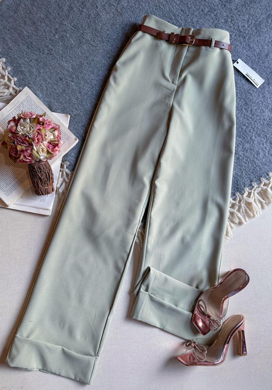 Pantalon Verde Hate Monde Largo  Con Cinto