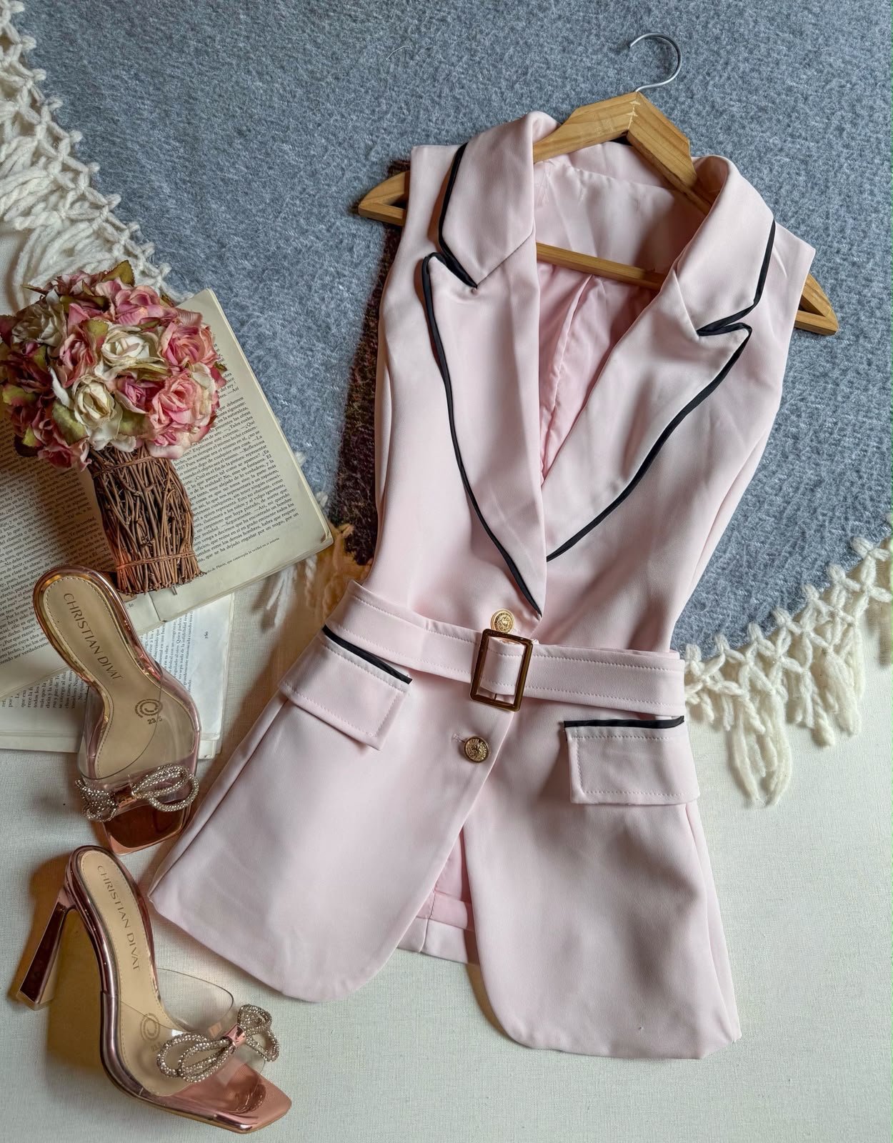 Blazer Rosa Importación Premium Largo Sin Manga Cinto De Tela